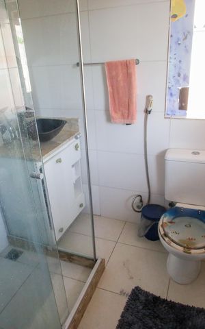 Casa à venda com 219m², 4 quartos e 2 vagasBanheiro da Suíte 4