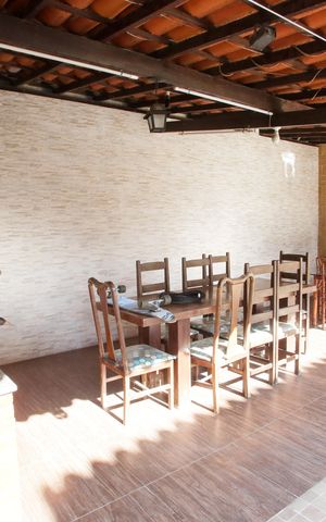 Casa à venda com 219m², 4 quartos e 2 vagasÁrea Gourmet