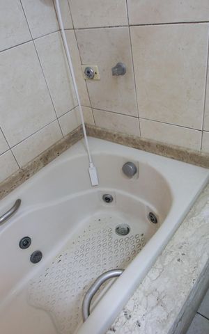 Casa à venda com 219m², 4 quartos e 2 vagasBanheiro da Suíte 2