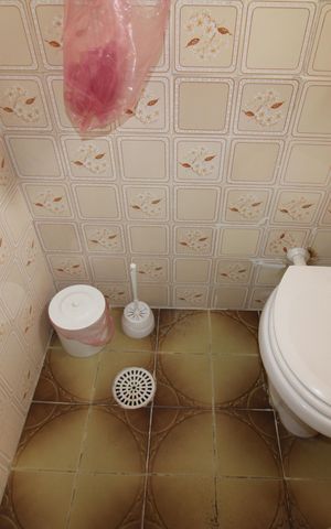 Apartamento à venda com 73m², 3 quartos e 1 vagaÁrea de Serviço - Banheiro