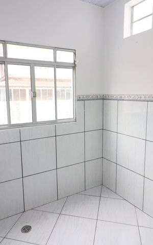 Casa para alugar com 47m², 2 quartos e sem vagaCozinha e Área de Serviço