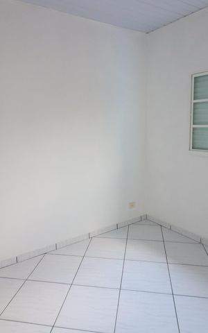 Casa para alugar com 47m², 2 quartos e sem vagaQuarto 