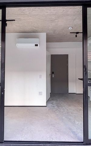 Studio à venda com 25m², 1 quarto e sem vaga Studio à venda com 25m², 1 quarto e sem vagaVaranda