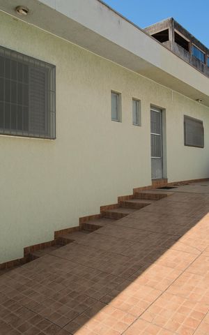 Casa à venda com 100m², 2 quartos e sem vagaQuintal