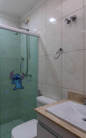 Casa à venda com 299m², 3 quartos e 4 vagas Casa à venda com 299m², 3 quartos e 4 vagasBanheiro