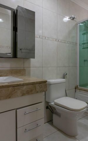 Casa à venda com 299m², 3 quartos e 4 vagas Casa à venda com 299m², 3 quartos e 4 vagasSuíte