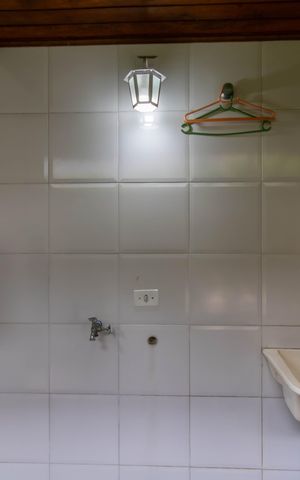 Casa à venda com 299m², 3 quartos e 4 vagas Casa à venda com 299m², 3 quartos e 4 vagasArea de Serviço