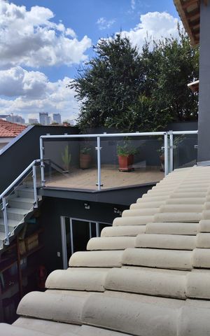 Casa à venda com 141m², 3 quartos e 2 vagasÁrea Externa