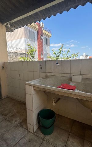 Casa à venda com 600m², 3 quartos e 5 vagas