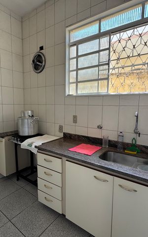 Casa à venda com 600m², 3 quartos e 5 vagas