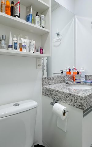 Apartamento à venda com 55m², 2 quartos e 1 vagaBanheiro Social