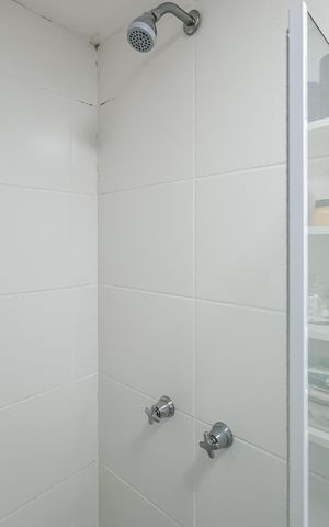 Apartamento à venda com 55m², 2 quartos e 1 vagaBanheiro Social