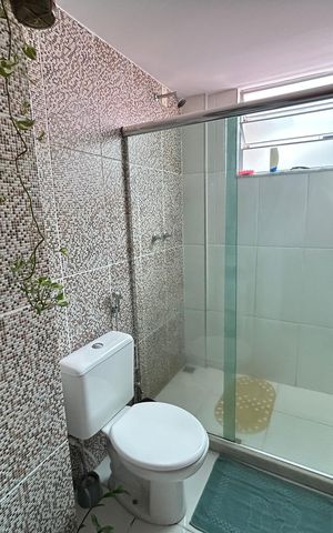 Apartamento à venda com 67m², 2 quartos e 1 vagaBanheiro Social