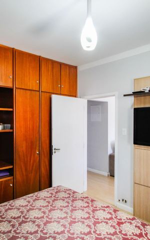 Casa à venda com 300m², 2 quartos e 2 vagas Casa à venda com 300m², 2 quartos e 2 vagasSuíte 1