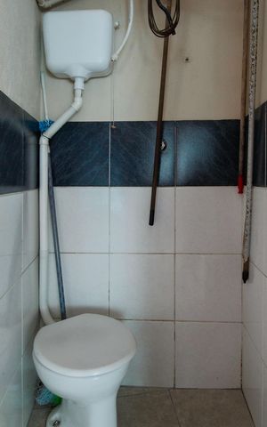 Casa à venda com 300m², 2 quartos e 2 vagas Casa à venda com 300m², 2 quartos e 2 vagasChurrasqueira - Lavabo
