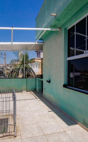 Casa à venda com 300m², 2 quartos e 2 vagas Casa à venda com 300m², 2 quartos e 2 vagasÁrea Externa