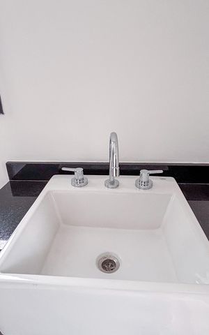 Apartamento à venda com 82m², 2 quartos e sem vaga Apartamento à venda com 82m², 2 quartos e sem vagaBanheiro da Suíte