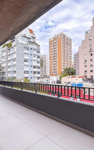 Apartamento à venda com 82m², 2 quartos e sem vaga Apartamento à venda com 82m², 2 quartos e sem vagaVaranda