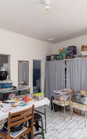 Casa à venda com 138m², 1 quarto e 1 vaga Casa à venda com 138m², 1 quarto e 1 vagaStudio