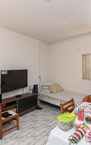 Casa à venda com 138m², 1 quarto e 1 vaga Casa à venda com 138m², 1 quarto e 1 vagaStudio