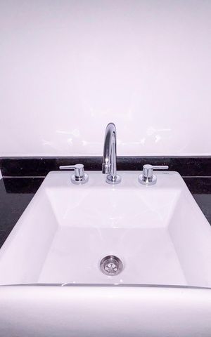 Apartamento à venda com 20m², 1 quarto e sem vaga Apartamento à venda com 20m², 1 quarto e sem vagaBanheiro Social