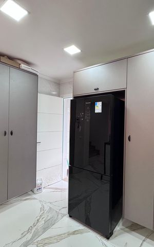 Casa de condomínio para alugar com 400m², 5 quartos e 2 vagas Casa de condomínio para alugar com 400m², 5 quartos e 2 vagasCozinha