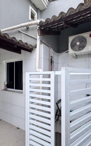 Casa de condomínio para alugar com 400m², 5 quartos e 2 vagas Casa de condomínio para alugar com 400m², 5 quartos e 2 vagasÁrea de Serviço