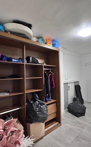 Casa de condomínio para alugar com 400m², 5 quartos e 2 vagas Casa de condomínio para alugar com 400m², 5 quartos e 2 vagasSuite 4