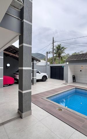 Casa de condomínio para alugar com 400m², 5 quartos e 2 vagas Casa de condomínio para alugar com 400m², 5 quartos e 2 vagasÁrea externa