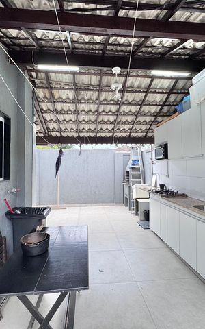 Casa de condomínio para alugar com 400m², 5 quartos e 2 vagas Casa de condomínio para alugar com 400m², 5 quartos e 2 vagasÁrea externa