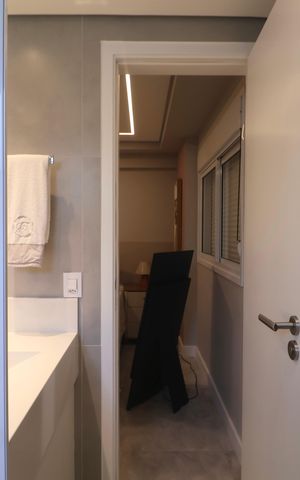 Apartamento para alugar com 142m², 3 quartos e 2 vagas Apartamento para alugar com 142m², 3 quartos e 2 vagasBanheiro Suíte 2