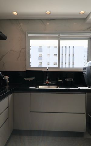 Apartamento para alugar com 142m², 3 quartos e 2 vagas Apartamento para alugar com 142m², 3 quartos e 2 vagasCozinha