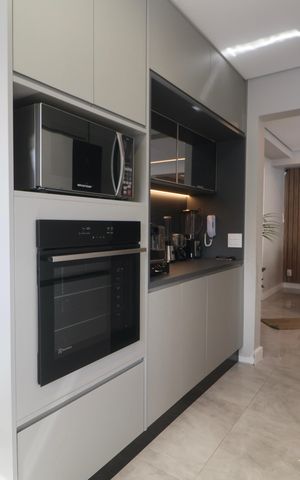Apartamento para alugar com 142m², 3 quartos e 2 vagas Apartamento para alugar com 142m², 3 quartos e 2 vagasCozinha