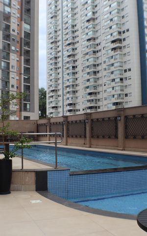 Apartamento para alugar com 110m², 3 quartos e 2 vagas Apartamento para alugar com 110m², 3 quartos e 2 vagasÁrea comum - Piscina