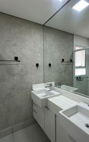 Apartamento para alugar com 110m², 3 quartos e 2 vagas Apartamento para alugar com 110m², 3 quartos e 2 vagasBanheiro da Suíte 1