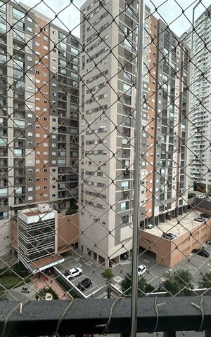 Apartamento para alugar com 110m², 3 quartos e 2 vagas Apartamento para alugar com 110m², 3 quartos e 2 vagasVaranda