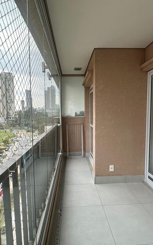 Apartamento para alugar com 110m², 3 quartos e 2 vagas Apartamento para alugar com 110m², 3 quartos e 2 vagasVaranda