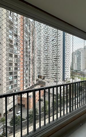 Apartamento para alugar com 110m², 3 quartos e 2 vagas Apartamento para alugar com 110m², 3 quartos e 2 vagasVaranda
