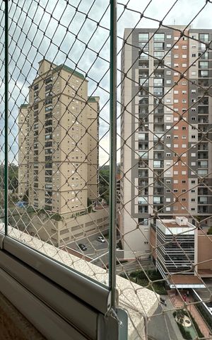 Apartamento para alugar com 110m², 3 quartos e 2 vagas Apartamento para alugar com 110m², 3 quartos e 2 vagasVaranda