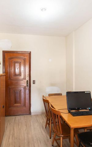 Apartamento à venda com 70m², 2 quartos e 1 vagaSala