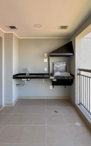 Apartamento à venda com 69m², 2 quartos e 1 vagaVaranda
