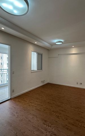 Apartamento à venda com 105m², 3 quartos e 2 vagas Apartamento à venda com 105m², 3 quartos e 2 vagasSala
