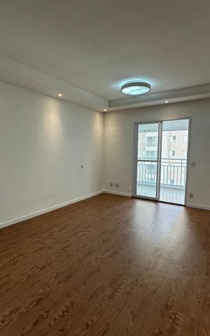 Apartamento à venda com 105m², 3 quartos e 2 vagas Apartamento à venda com 105m², 3 quartos e 2 vagasSala
