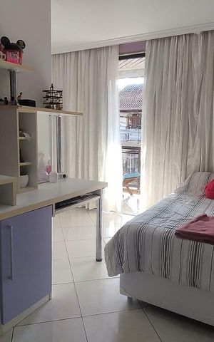 Casa de condomínio à venda com 172m², 3 quartos e 2 vagas Casa de condomínio à venda com 172m², 3 quartos e 2 vagasSuíte 2