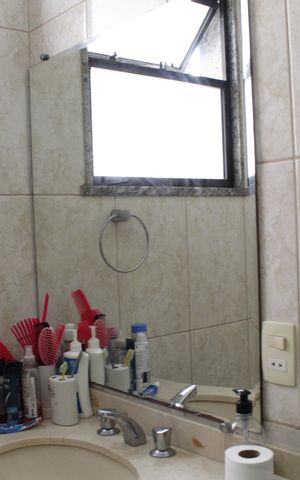 Casa de condomínio à venda com 172m², 3 quartos e 2 vagasBanheiro da Suíte 3