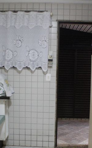 Casa de condomínio à venda com 172m², 3 quartos e 2 vagasCozinha