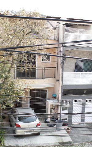 Casa de condomínio à venda com 172m², 3 quartos e 2 vagasVaranda da Suíte 2