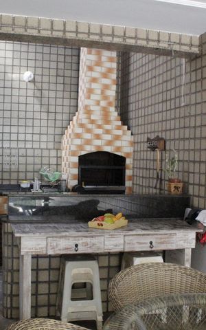 Casa de condomínio à venda com 172m², 3 quartos e 2 vagasÁrea Gourmet