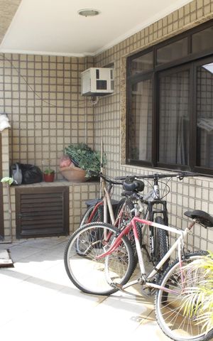 Casa de condomínio à venda com 172m², 3 quartos e 2 vagasGaragem