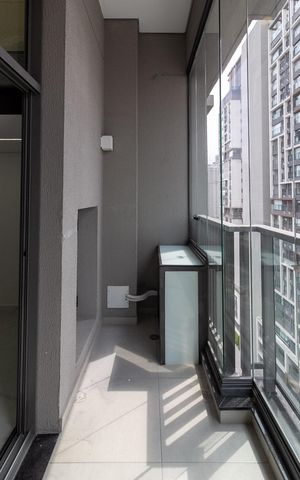 Studio para alugar com 25m², 1 quarto e sem vaga Studio para alugar com 25m², 1 quarto e sem vagaVaranda